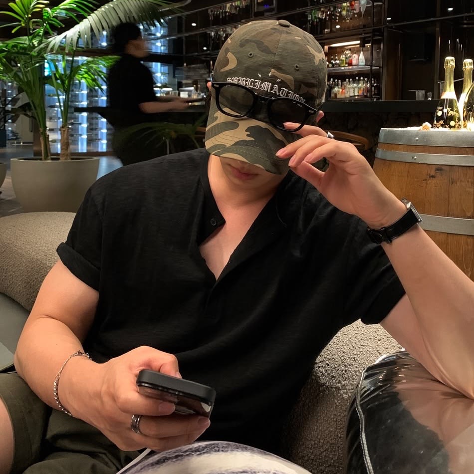 just a quick break from running the world. or planning to.