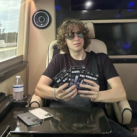 just a casual day with some roblox cards. thinking about all the fun ahead!